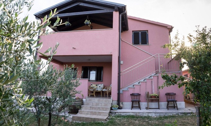 Zminj House | Holiday Home Martina