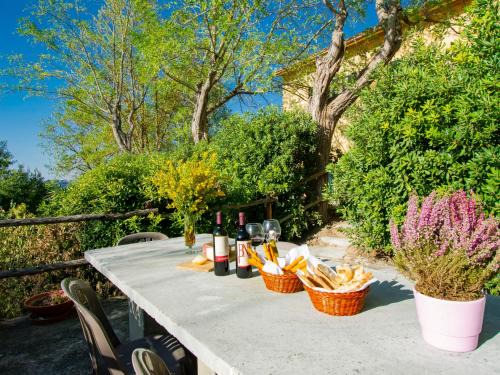 Peccioli House | Holiday Home Merlot by Interhome