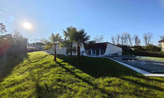 Isola Albarella House | Holiday home mit Pool