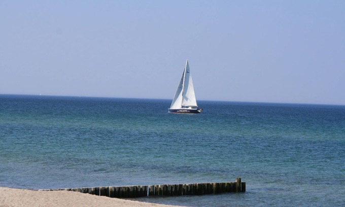 Kaegsdorf House | Holiday home near the beach with lake view