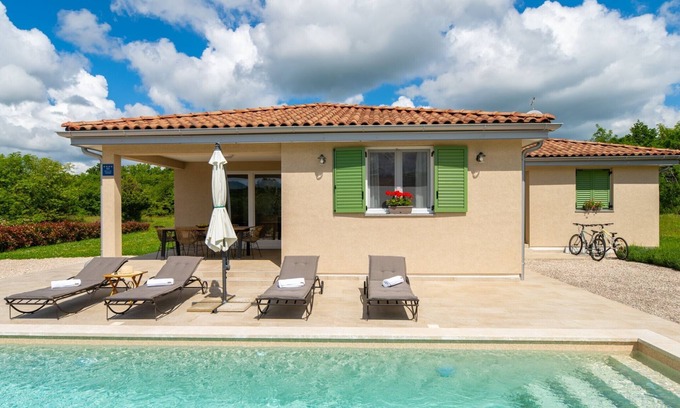 Salakovci House | Holiday Home Olea - 3 Bedrooms