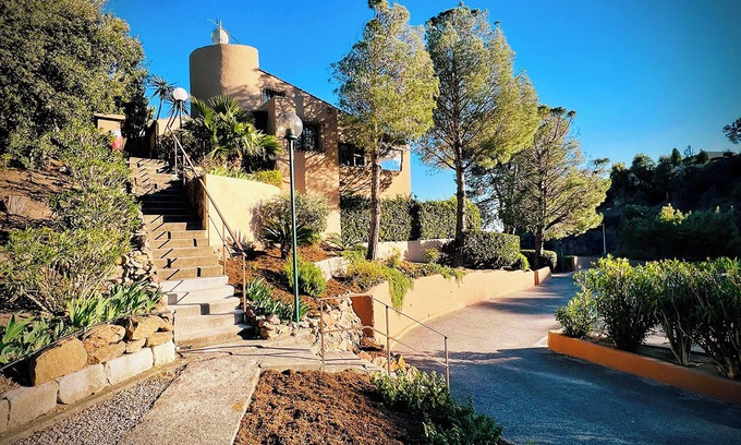 Theoule-sur-Mer House | Holiday home on private estate by the sea with pool