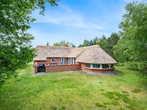 Bøtø By House | Holiday Home Rajka - 800m from the sea by Interhome