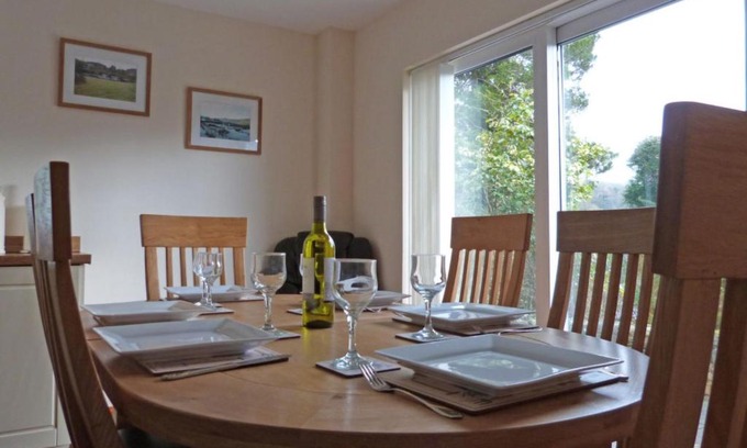 Dolgellau House | Holiday Home Robins House by Interhome