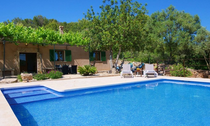 Algaida Villa | Holiday Home Son Fornes with Pool, Wi-Fi, Garden & Terrace; Parking Available