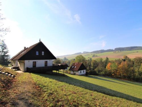 Starkov House | Holiday Home Stárkov 6 by Interhome