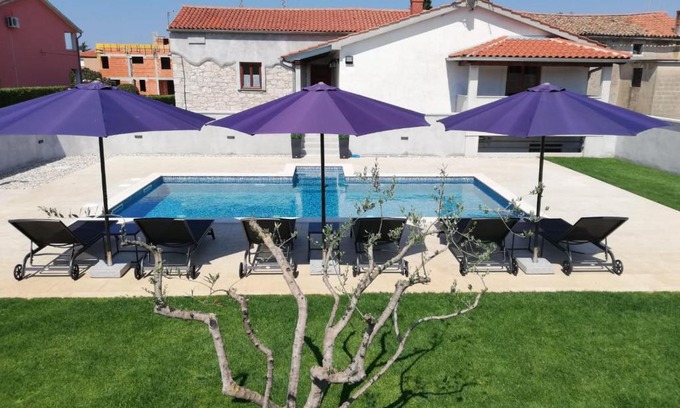 Zbandaj Apartment | Holiday Home Victoria