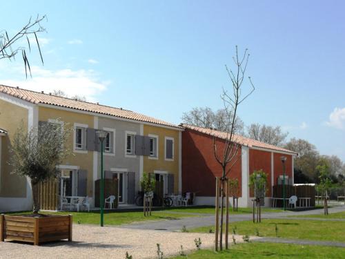 Colombiers House | Holiday Home w Pool near Béziers