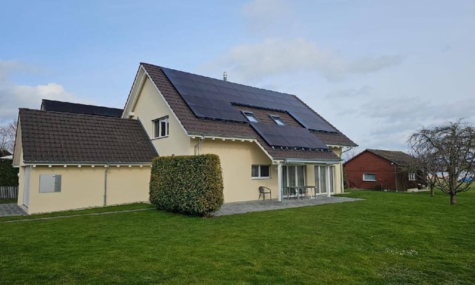 Ermatingen House | Holiday home zum Regenbogen in Ermatingen