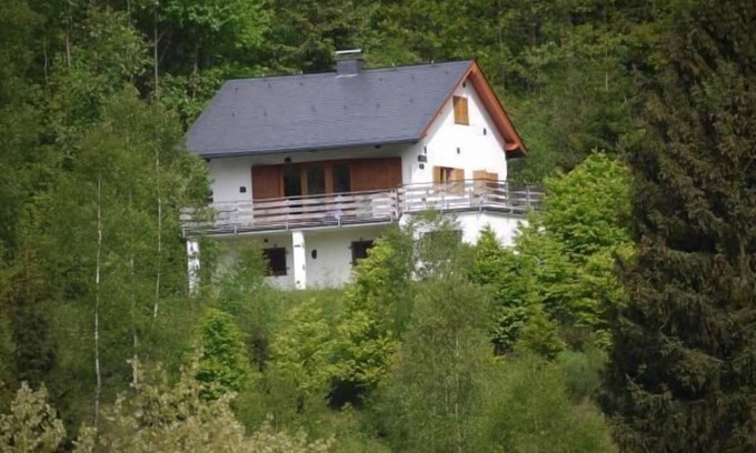 Bad Berleburg House | Holiday house Bad Berleburg for 1 - 6 persons with 3 bedrooms - Holiday house