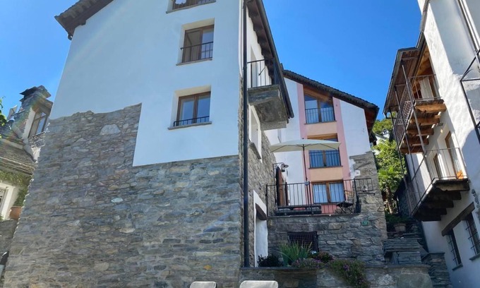 Lionza House | Holiday house Borgnone for 1 - 5 persons with 3 bedrooms - Detached holiday house