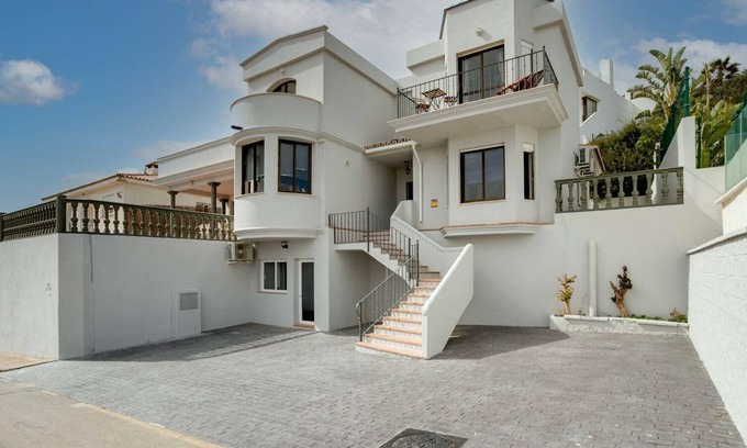 Buenas Noches House | Holiday house Buenas Noches for 1 - 8 persons with 4 bedrooms - Holiday house