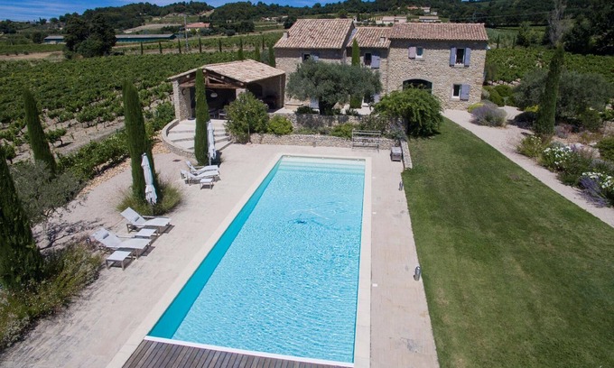 Cairanne House | Holiday house Cairanne for 1 - 11 persons with 5 bedrooms - Holiday house