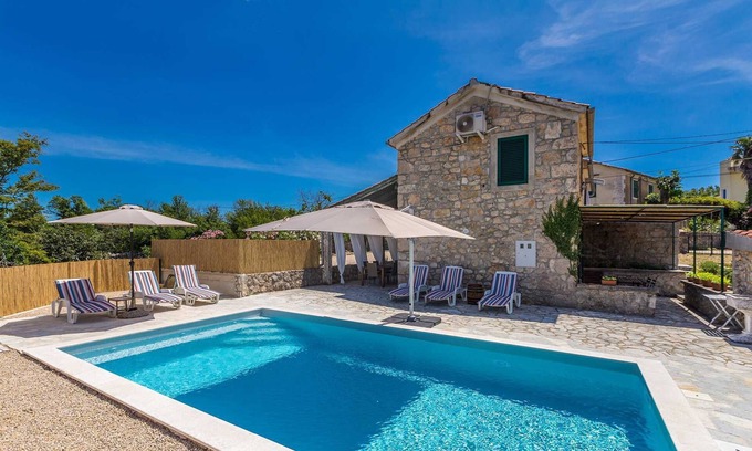 Rasopasno House | Holiday house EDEN with private pool