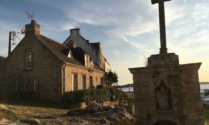 Belz House | Holiday house exceptional view on the island of St Cado, (Ria d'Etèl)