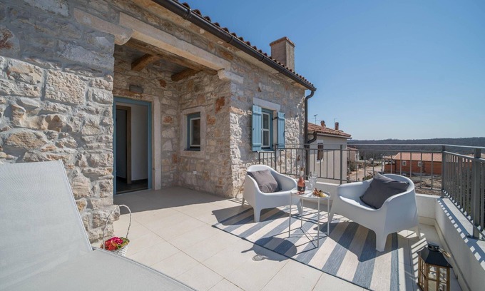 Fiorini House | Holiday house Fiorini for 1 - 4 persons with 2 bedrooms - Row house