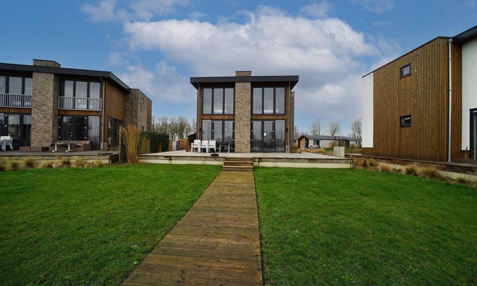 Kerkdriel House | Holiday house for 10 persons approx. 40 qm in Kerkdriel, Gelderland (Betuwe)