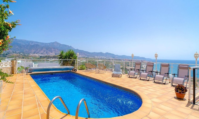 Punta Lara House | Holiday house for 6 persons approx. 200 qm in Nerja, Andalusia (Costa del Sol)