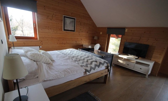 Generalski Stol House | Holiday house Generalski Stol for 1 - 11 persons with 5 bedrooms - Holiday house