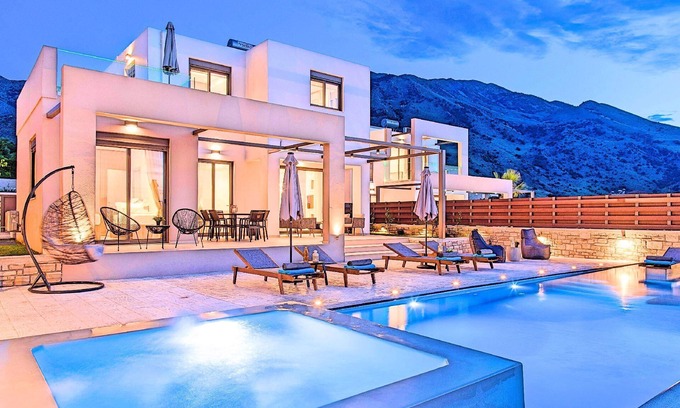 Filaki House | Holiday house Kourna for 1 - 10 persons with 4 bedrooms - Holiday house