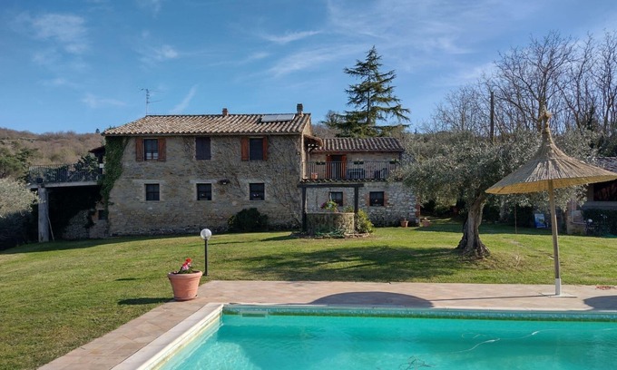 Monte del Lago House | Holiday house Magione for 1 - 8 persons with 4 bedrooms - Holiday home