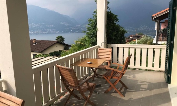 Piazzogna House | Holiday house Piazzogna for 1 - 8 persons with 3 bedrooms - Detached holiday house