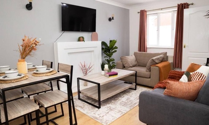 Haydock House | Holiday house St. Helens for 1 - 5 persons with 2 bedrooms - Row house