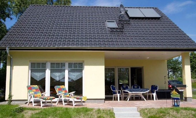 Steffenshagen House | Holiday house Steffenshagen for 1 - 5 persons with 3 bedrooms - Holiday home