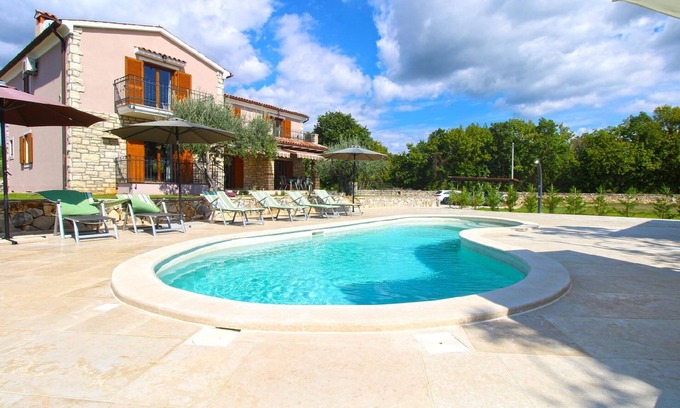 Radetici House | Holiday house Tinjan for 1 - 8 persons with 3 bedrooms - Holiday home