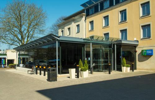 Bath Hotel | Holiday Inn Express Bath by IHG