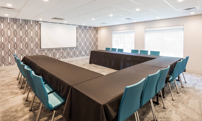 Lorton Hotel | Holiday Inn Express Lorton by IHG