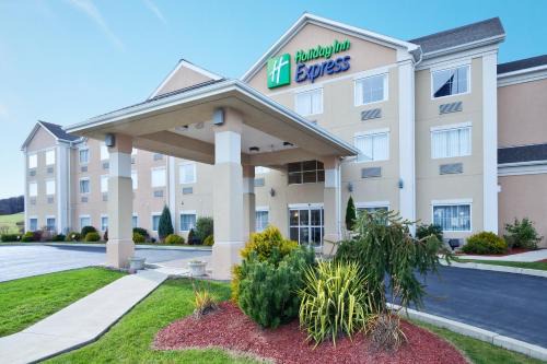 New Milford Hotel | Holiday Inn Express & Suites Gibson by IHG