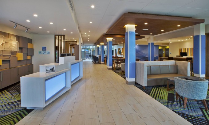 South Hill Hotel | Holiday Inn Express & Suites South Hill by IHG