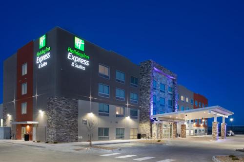 Brighton Hotel | Holiday Inn Express & Suites - Denver NE - Brighton by IHG