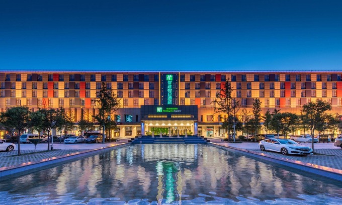 Zhengzhou Hotel | Holiday Inn Express Zhengzhou Airport by IHG