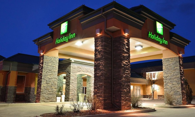 Hinton Hotel | Holiday Inn Hinton by IHG