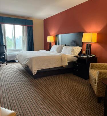 Titusville Hotel | Holiday Inn Titusville/Kennedy Space Center by IHG