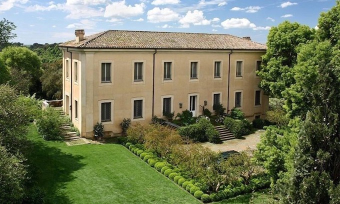 Cori Villa | holiday vacation large villa rental italy, lazio, near rome, pool, air conditioning, gardens, view, large estate, castle