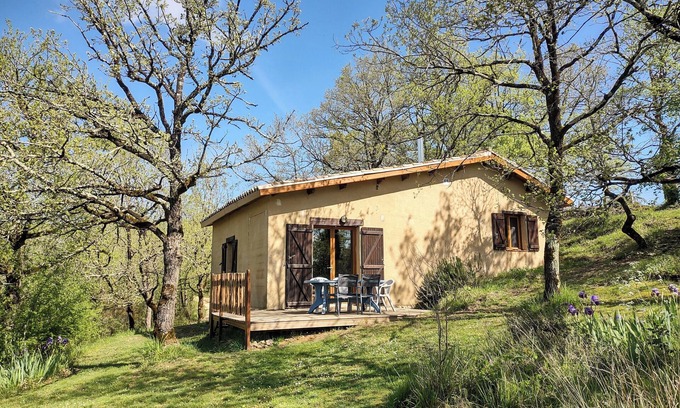 Paulhiac House | Holidayhome with shared swimming pool, quiet natural location