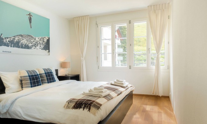 Andermatt Apartment | Holzgasse Apartment, elegant apartment in the Swiss mountains