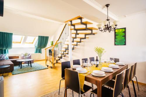Nove Mesto Apartment | HOME ALONE 5BR+3BATH Penthouse in center of Prague