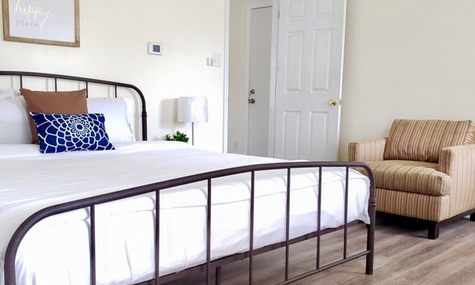 Fayetteville Apartment | Home Close to Fort Bragg, Shopping & Hospitals!