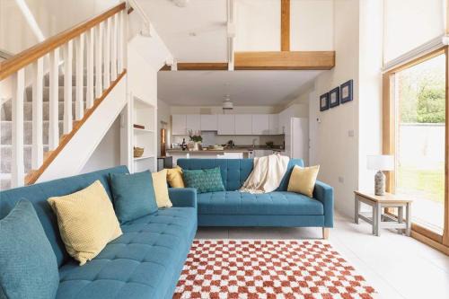 Lutterworth House | Home Farm Retreat