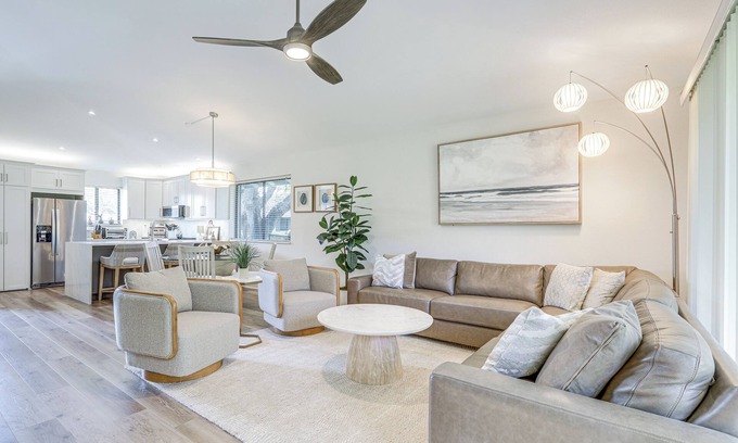 Palm Beach Gardens House | Home w/Pool & Hilton Resort Beach Club Access!