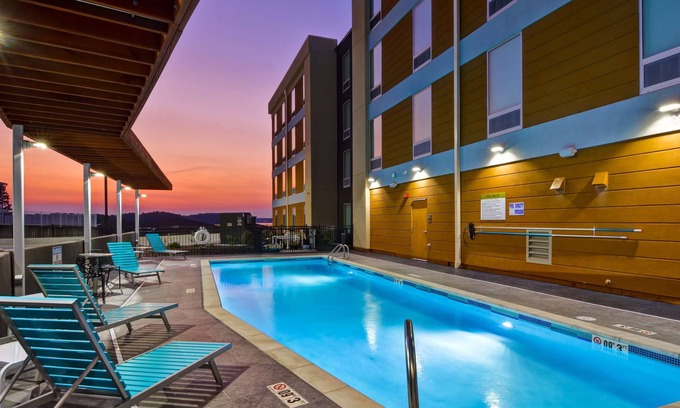 Lake Hamilton Hotel | Home2 Suites by Hilton Hot Springs