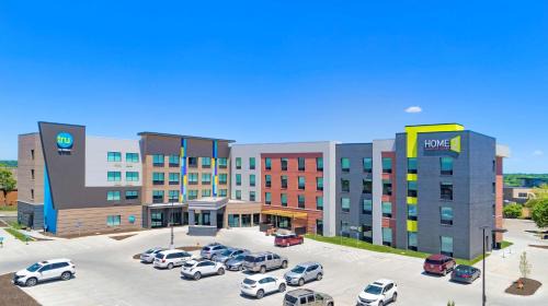 South Central Omaha Hotel | Home2 Suites by Hilton Omaha I-80 at 72nd Street, NE
