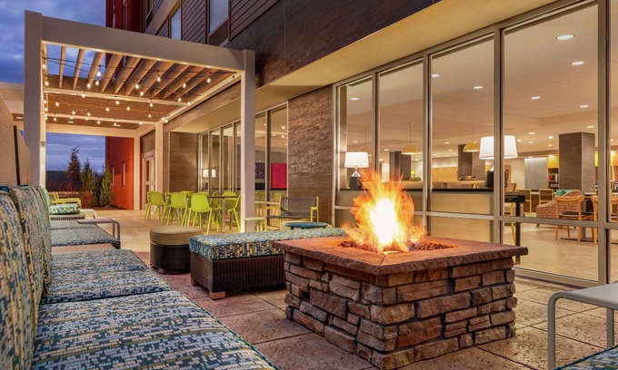Glen Mills Hotel | Home2 Suites by Hilton Glen Mills Chadds Ford, PA