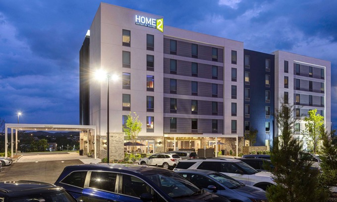 Metrocenter - North Rhodes Park Hotel | Home2 Suites Downtown Nashville/Metrocenter