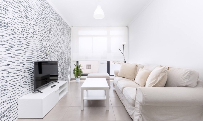 Puerto del Rosario Apartment | Home2Book Cozy Retreat Near Playa del Pozo