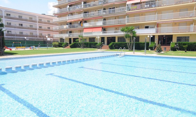 Malgrat de Mar Apartment | HomeHolidaysRentals Lorraine- Costa Barcelona